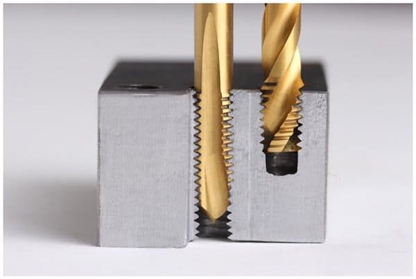 How Do I Choose the Right Thread Tap for Any Hole and Material?